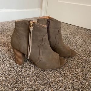 Boots with Heel